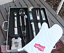 The Art of Random Willy-Nillyness: French's Grilling Kit Giveaway
