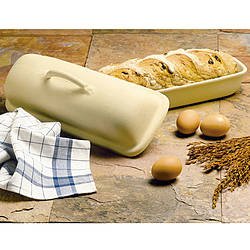 Leite’s Culinaria Sassafras Superstone Covered Baker Giveaway