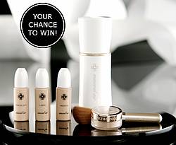 Chic Luxuries: Mineral Air Airbrush System Giveaway