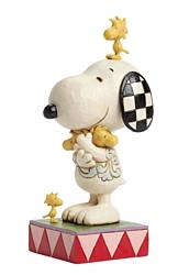 Mama Smith's Blog: Love Is a Beagle Hug Peanuts Snoopy Figurine Giveaway