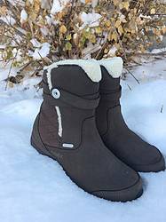 Crunchy Beach Mama: Oboz Boots Giveaway