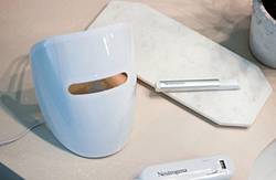 Krystintysire: Neutrogena Light Therapy Acne Spot Treatment and Neutrogena Light Therapy Acne Mask Giveaway