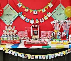 Moms and Munchkins: Complete Birthday Party Decor Package Giveaway