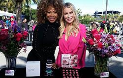ExtraTV Gifts From 1-800-Flowers