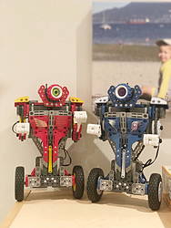 One Smiley Monkey: VEX Balancing Boxing Bots 2-Pack Giveaway