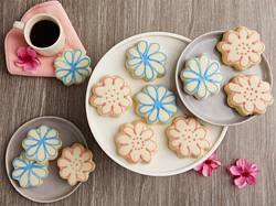 Review Wire: Bake Me a Wish! Flower Cookies Giveaway