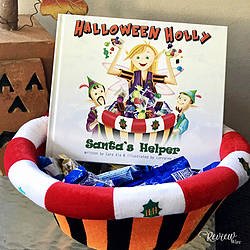 The Review Wire: Halloween Holly Gift Set