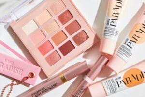 Makeup Vacation Glow Giveaway